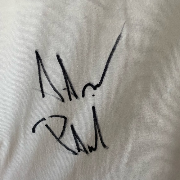 Los Pollos Hermanos Shirt Signed by Bryan Cranston Aaron Paul Giancarlo Esposito - Picture 2 of 6